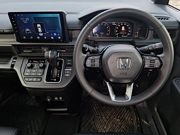 Honda Stepwgn, 2024г., передний привод, вариатор