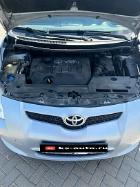 Toyota Auris, 2008г, передний привод, робот