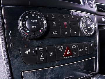 Mercedes-Benz M-Класс, 2011г., полный привод, автомат