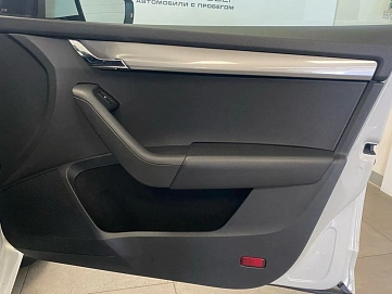 Skoda Octavia, 2018г., передний привод, механика