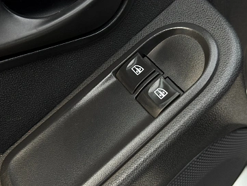 Renault Duster, 2016г., полный привод, механика