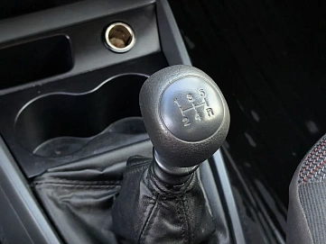Fiat Albea, 2010г., передний привод, механика