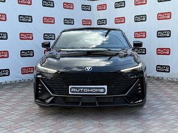 Changan UNI-V, 2024г., передний привод, робот