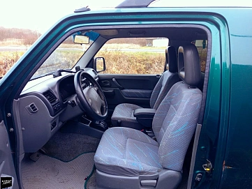 Suzuki Jimny, 2002г., полный привод, автомат