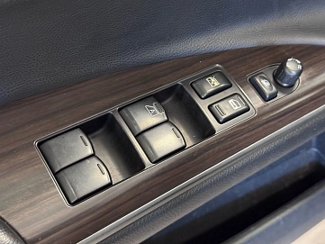 Nissan Teana, 2012г., передний привод, вариатор