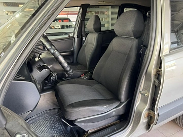 Chevrolet Niva, 2008г., полный привод, механика