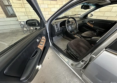 Nissan Maxima, 2005г., передний привод, автомат