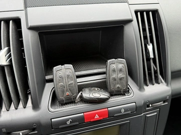 Land Rover Freelander, 2012г., передний привод, автомат