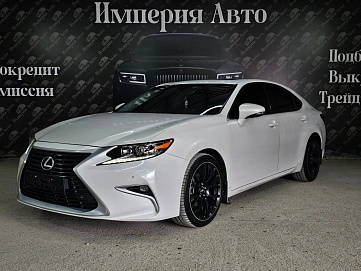Lexus ES, 2017г., передний привод, автомат