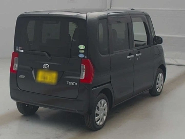Daihatsu Tanto, 2015г., полный привод, вариатор
