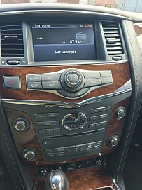 Infiniti QX80, 2016г., полный привод, автомат