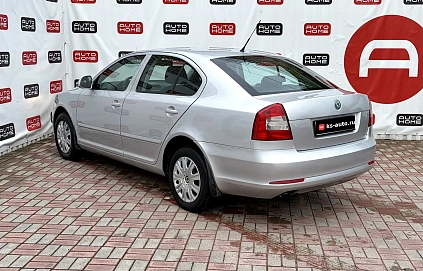 Skoda Octavia, 2011г., передний привод, механика