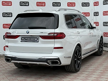 BMW X7, 2022г., передний привод, автомат