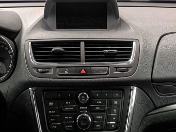 Opel Mokka, 2012г., полный привод, автомат