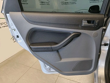 Ford Focus, 2008г., передний привод, механика