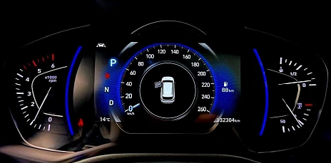 Hyundai Santa Fe, 2019г., полный привод, автомат