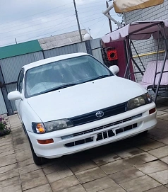 Toyota Corolla, 1995г, передний привод, автомат