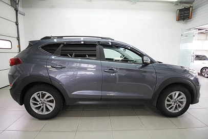 Hyundai Tucson, 2016г., полный привод, автомат