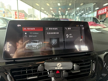 BMW 1 серии, 2022г., передний привод, робот