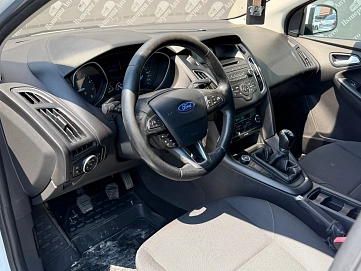 Ford Focus, 2016г., передний привод, механика
