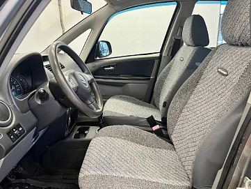 Suzuki SX4, 2008г., полный привод, механика