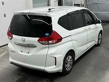Honda Freed, 2017г., передний привод, вариатор