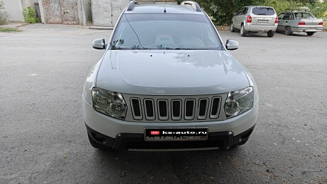 Renault Duster, 2013г., передний привод, автомат