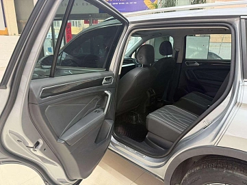 Volkswagen Tiguan, 2022г., передний привод, робот