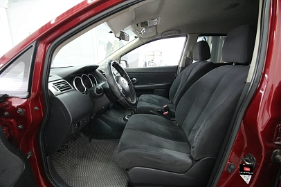 Nissan Tiida, 2007г., передний привод, механика