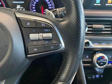 Genesis G70, 2020г., полный привод, автомат