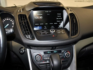 Ford Kuga, 2017г., передний привод, автомат