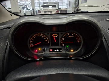 Nissan Note, 2006г., передний привод, механика