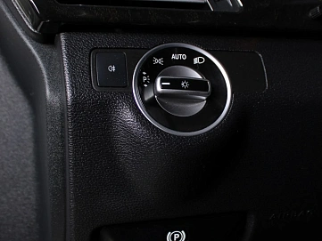 Mercedes-Benz E-Класс, 2011г., задний привод, автомат