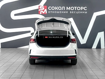 Hyundai Solaris, 2021г., передний привод, автомат