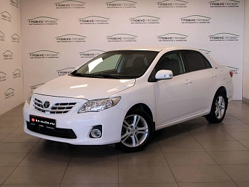 Toyota Corolla, 2011г., передний привод, автомат