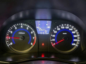 Hyundai Solaris, 2016г., передний привод, механика