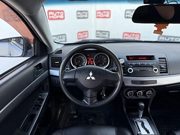 Mitsubishi Lancer, 2010г., передний привод, автомат