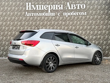 Kia Ceed, 2013г., передний привод, автомат