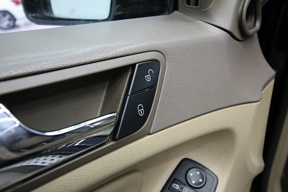 Mercedes-Benz M-Класс, 2010г., полный привод, автомат