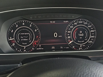 Volkswagen Tiguan, 2018г., полный привод, робот