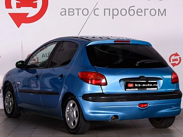 Peugeot 206, 2003г., передний привод, автомат