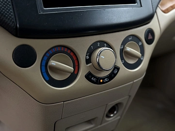 Chevrolet Aveo, 2007г., передний привод, механика
