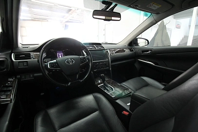 Toyota Camry, 2018г., передний привод, автомат
