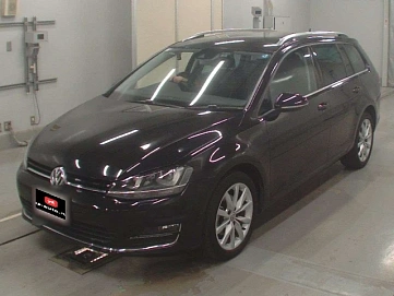 Volkswagen Golf, 2015г, передний привод, робот