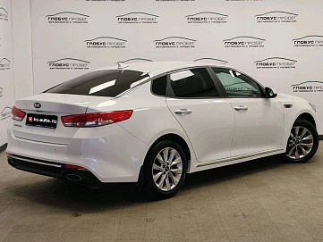 Kia Optima, 2017г., передний привод, автомат