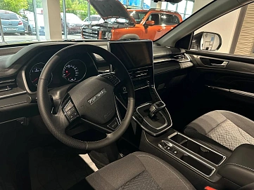 Haval M6, 2024г., передний привод, робот