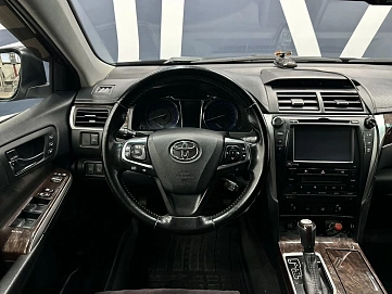 Toyota Camry, 2017г., передний привод, автомат