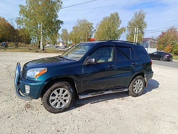 Toyota RAV4, 2000г, полный привод, механика