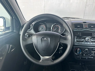 Lada (ВАЗ) Granta, 2021г., передний привод, механика