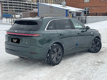 Lixiang L7, 2024г, полный привод, автомат